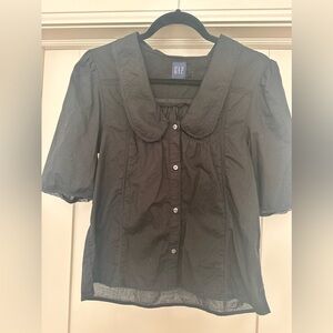 GAP lace collared shirt—Black—Small
